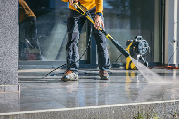 Best Garage Pressure Washing  in Westminster, LA
