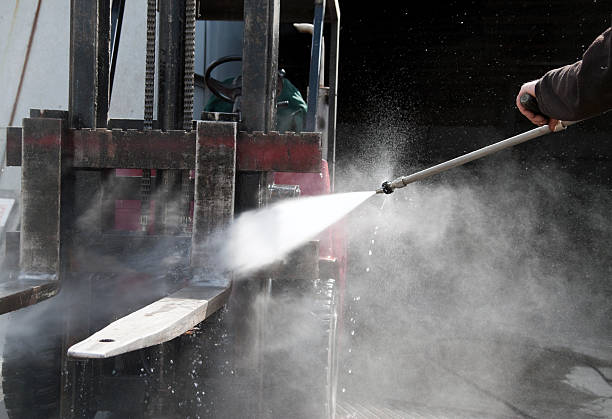 Best Garage Pressure Washing  in Westminster, LA